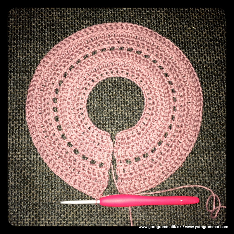 Babycardigan med muslingemønster