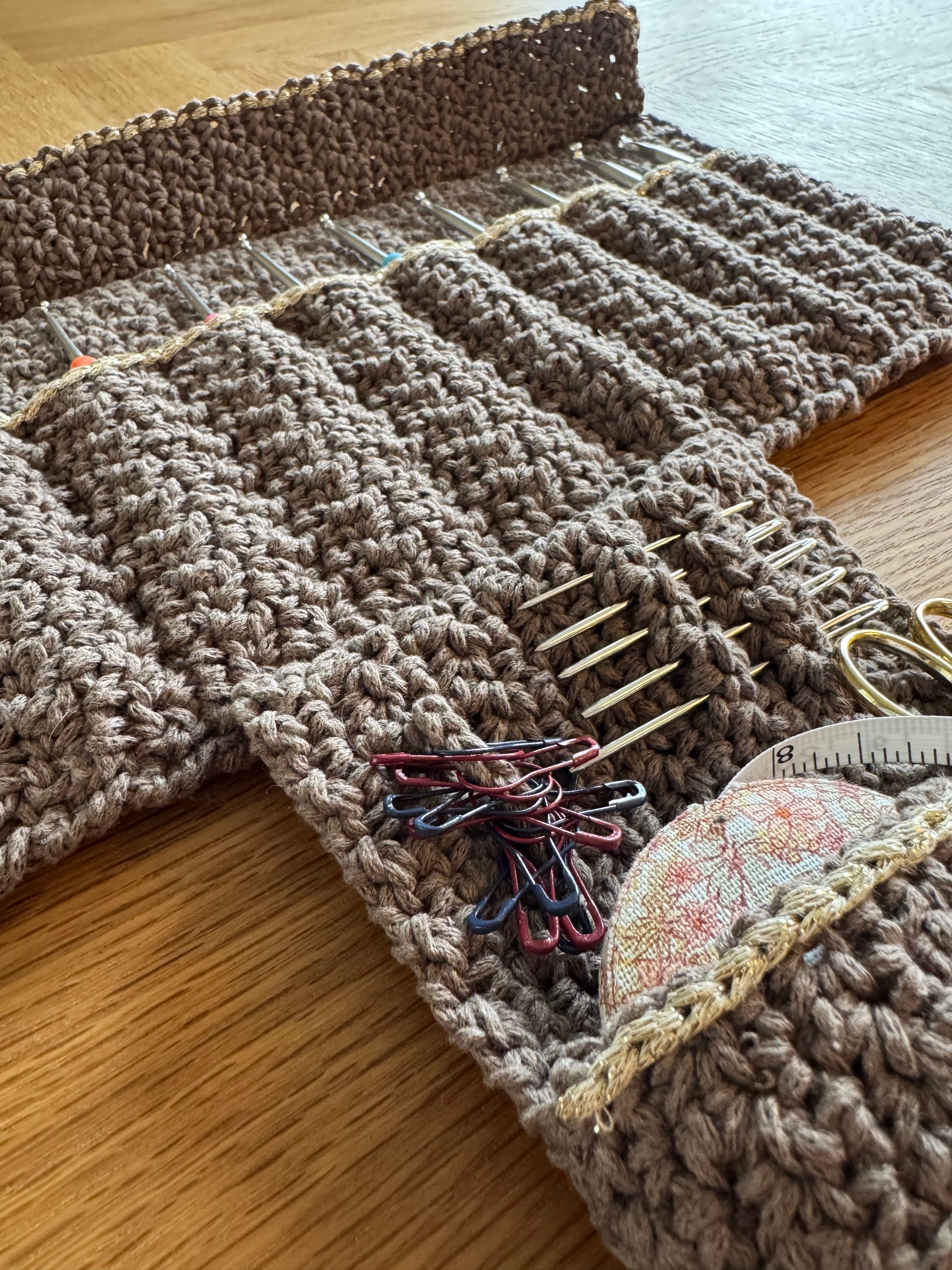 Lola hæklenålsetui