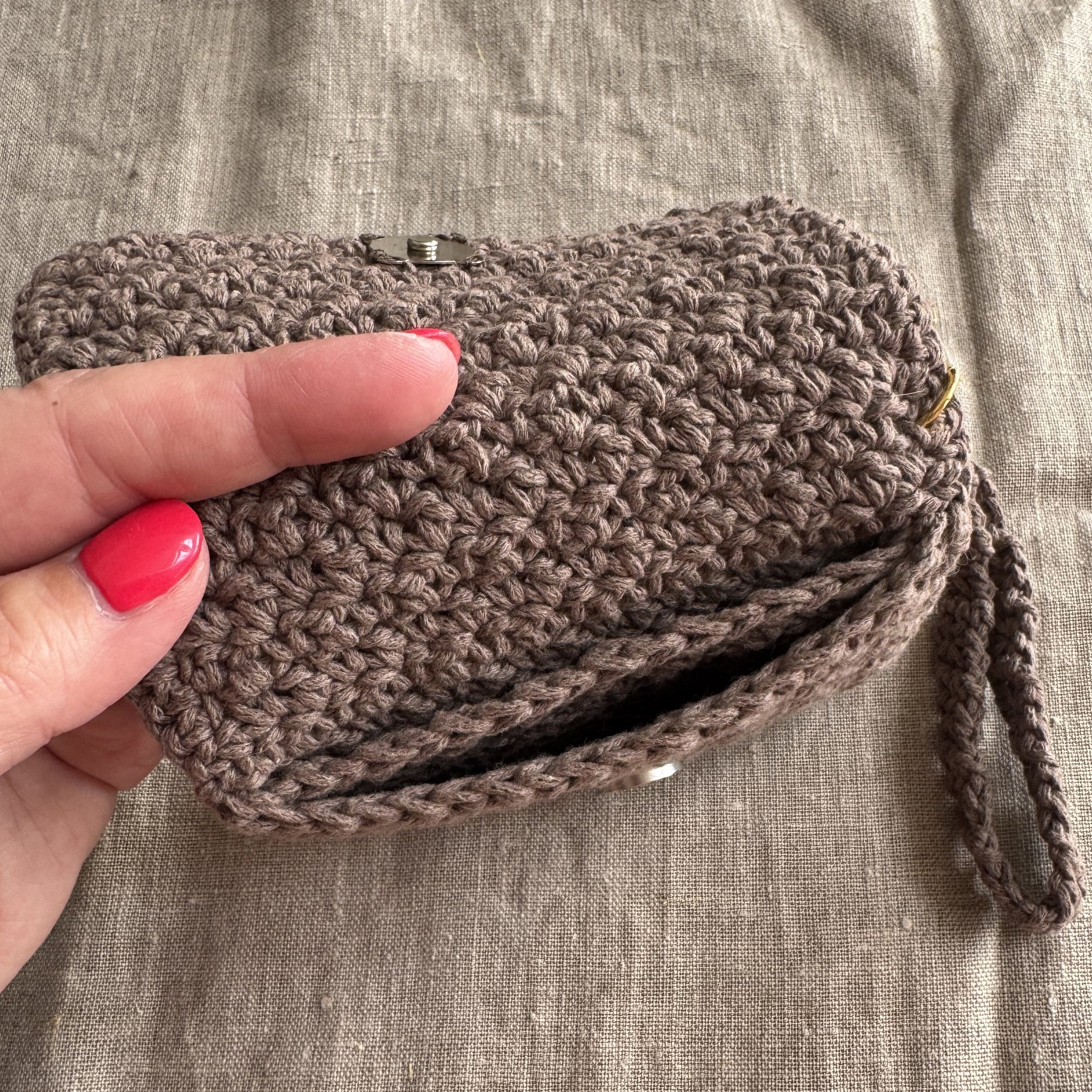 Opskriftssamling: Lola hæklenålsetui og Lola Pocket minipung